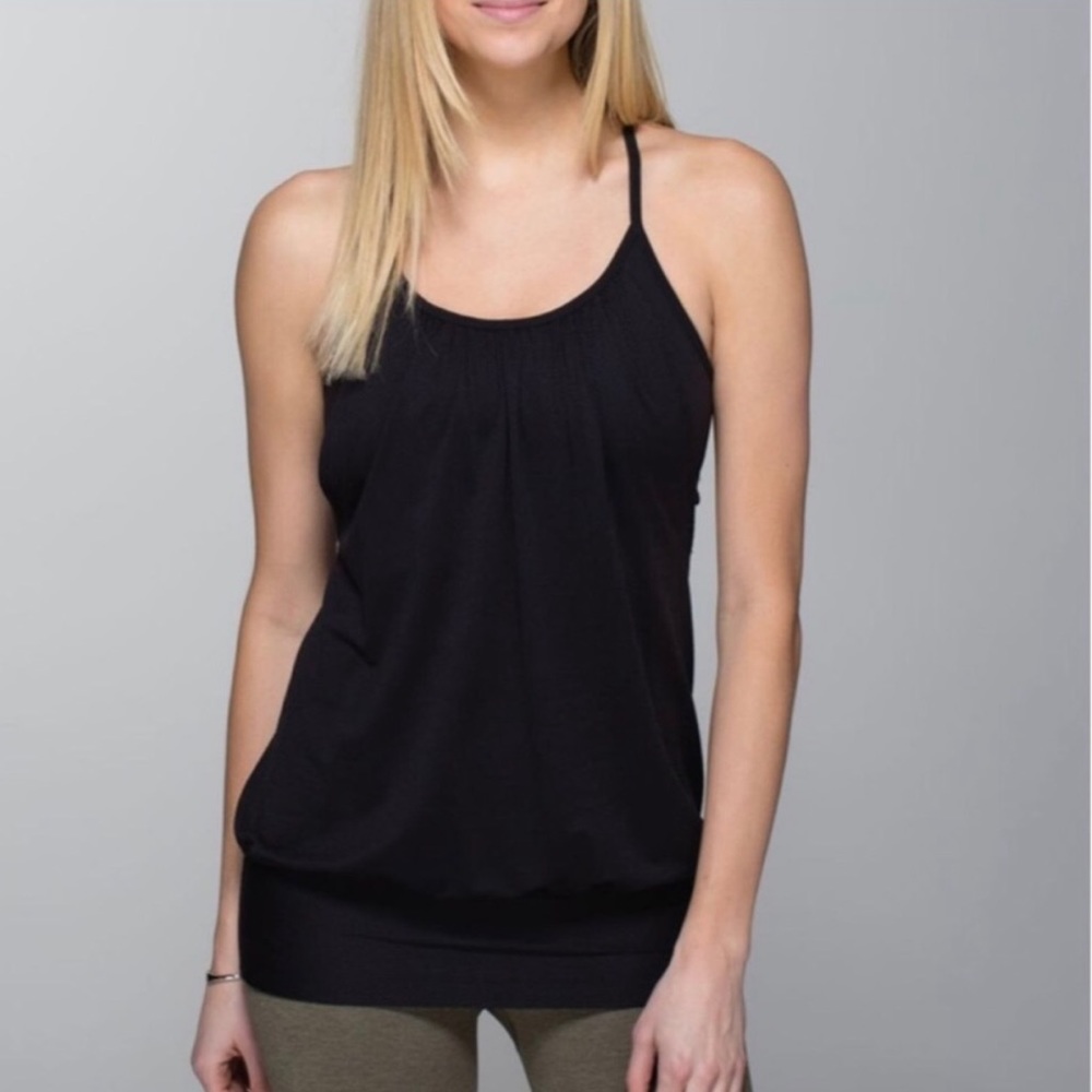 Lululemon Women’s No Limit Tank Size 8